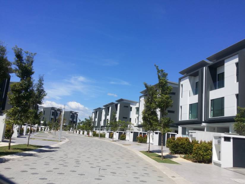 Spacious Townhouse At Sunway Montana Melawati - photo 5