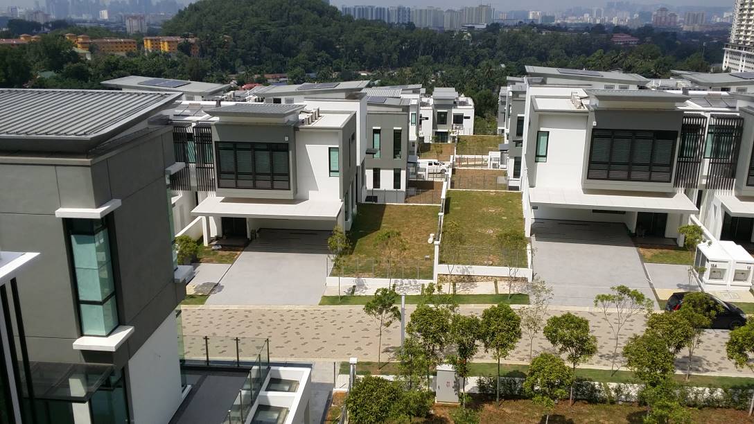 Fully Furnished Townhouse At Sunway Montana - photo 5