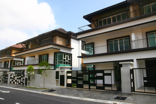 Brand New 3 Stry Semi-D Nusa Tropika Ukay Perdana - photo 2