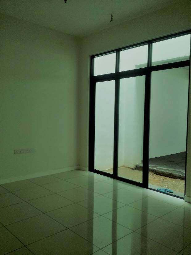 16 Quartz Brand New 3 Storey At Taman Melawati - photo 8