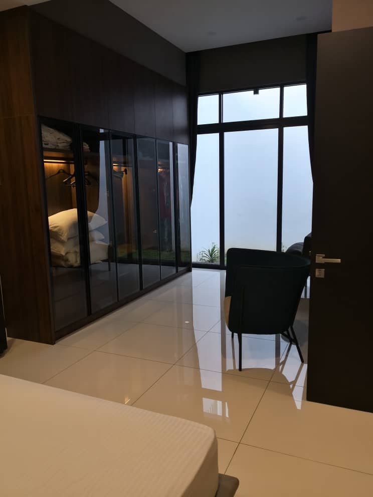 GOOD Buy 3 Storey Courtyard At 16 Quartz Melawati - photo 10