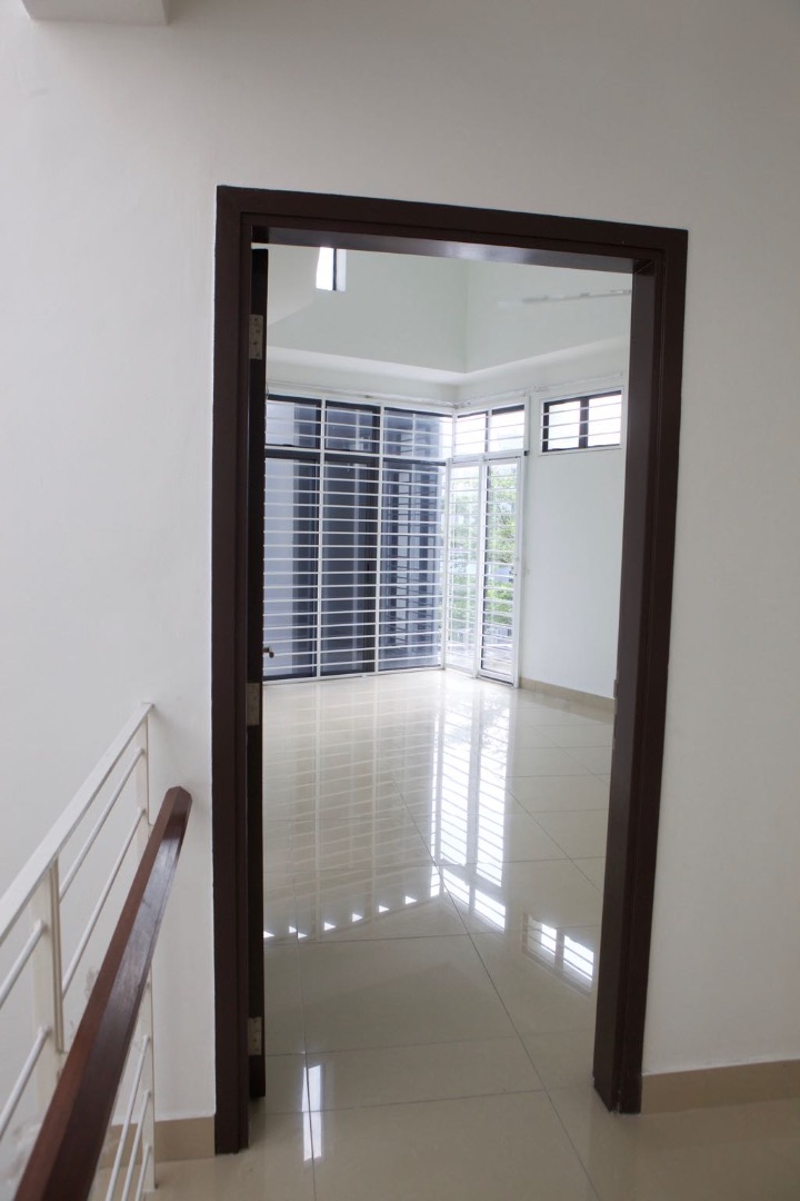 22x80 2Stry Terrace Laman Glenmarie Seksyen U2 Sha - photo 6