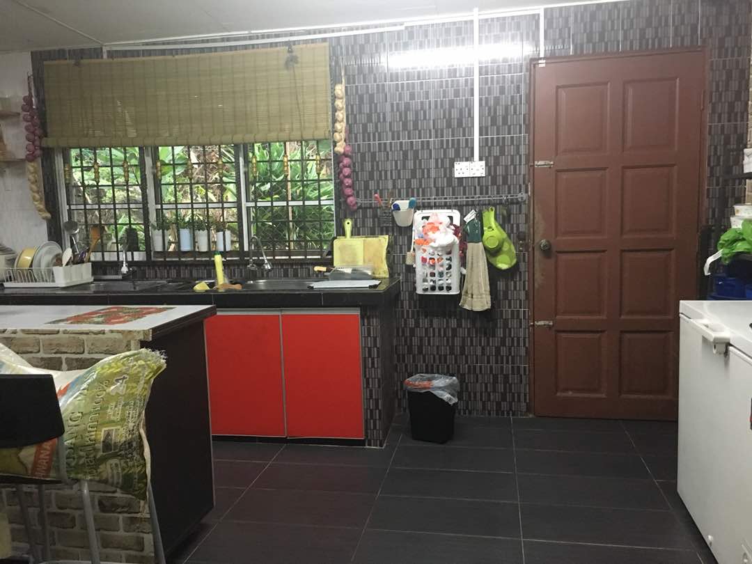 Fully Furnished Bungalow Lot Single Storey 40x80 - photo 6