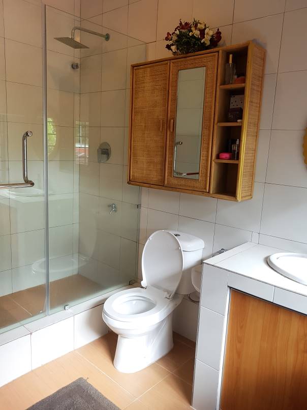Freehold 2 Storey Terrace 18x70 Taman Melawati - photo 7
