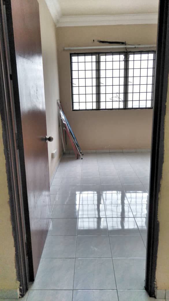 Laksamana Puri Condominium - photo 5