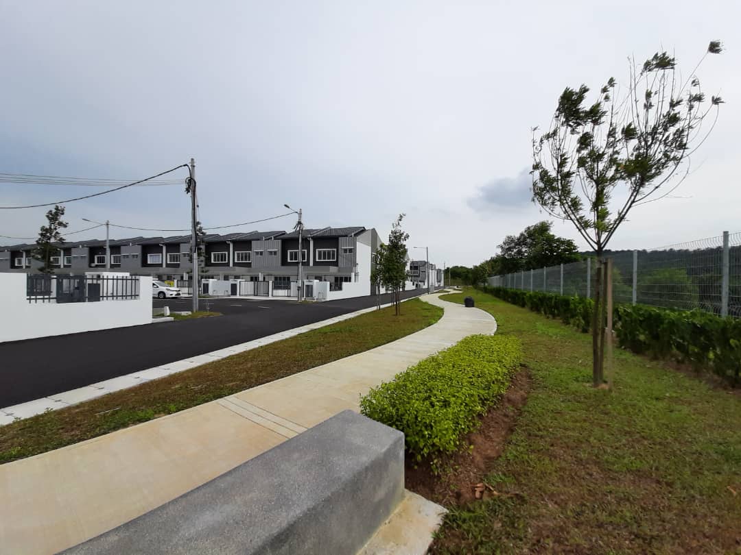 END LOT 2 Storey LAMAN HARIS, Eco Grandeur - photo 6
