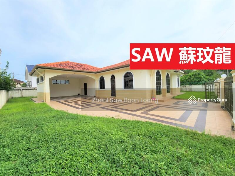 Bungalow Corner Lot  ...