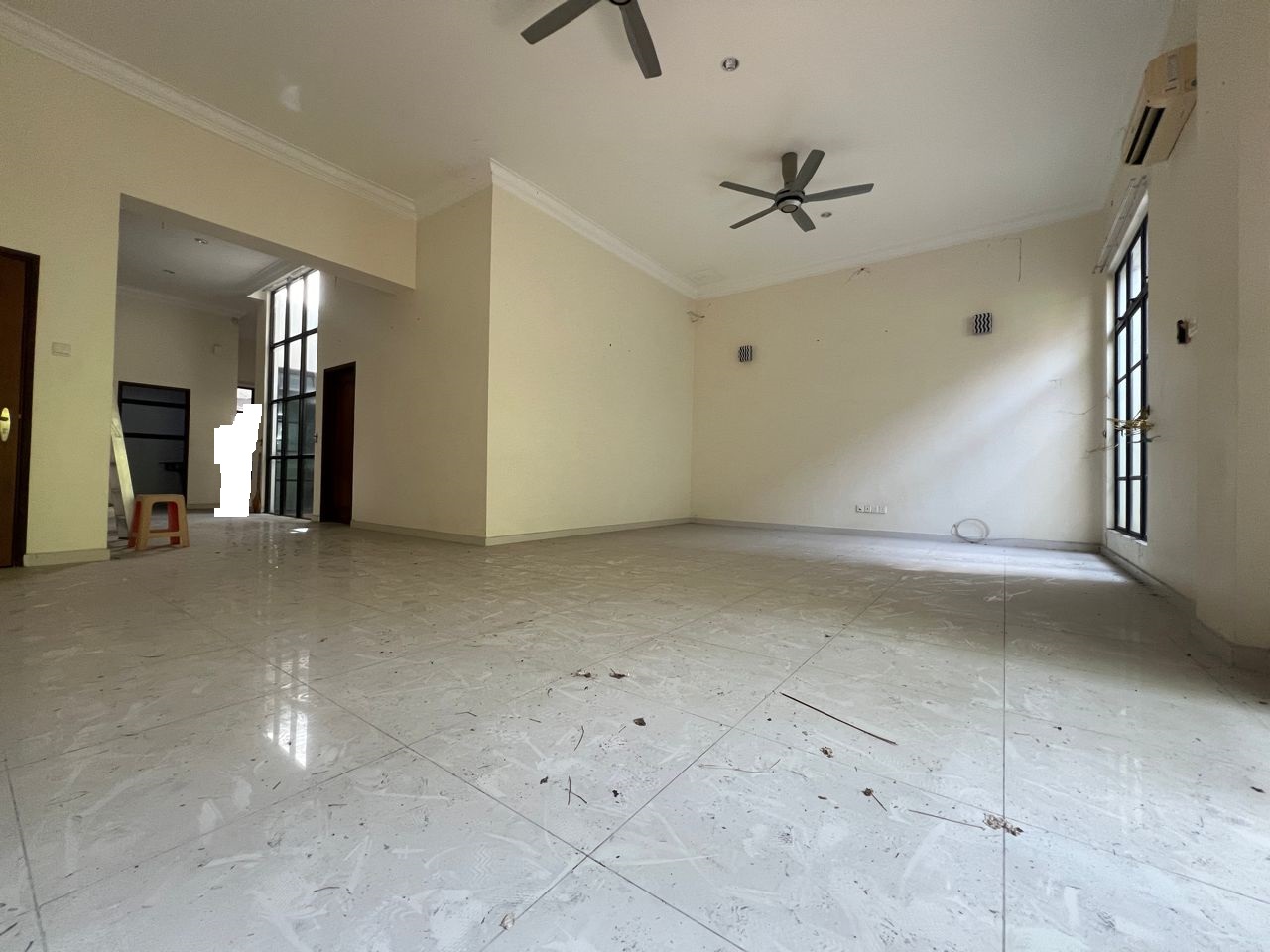 D Residence ...