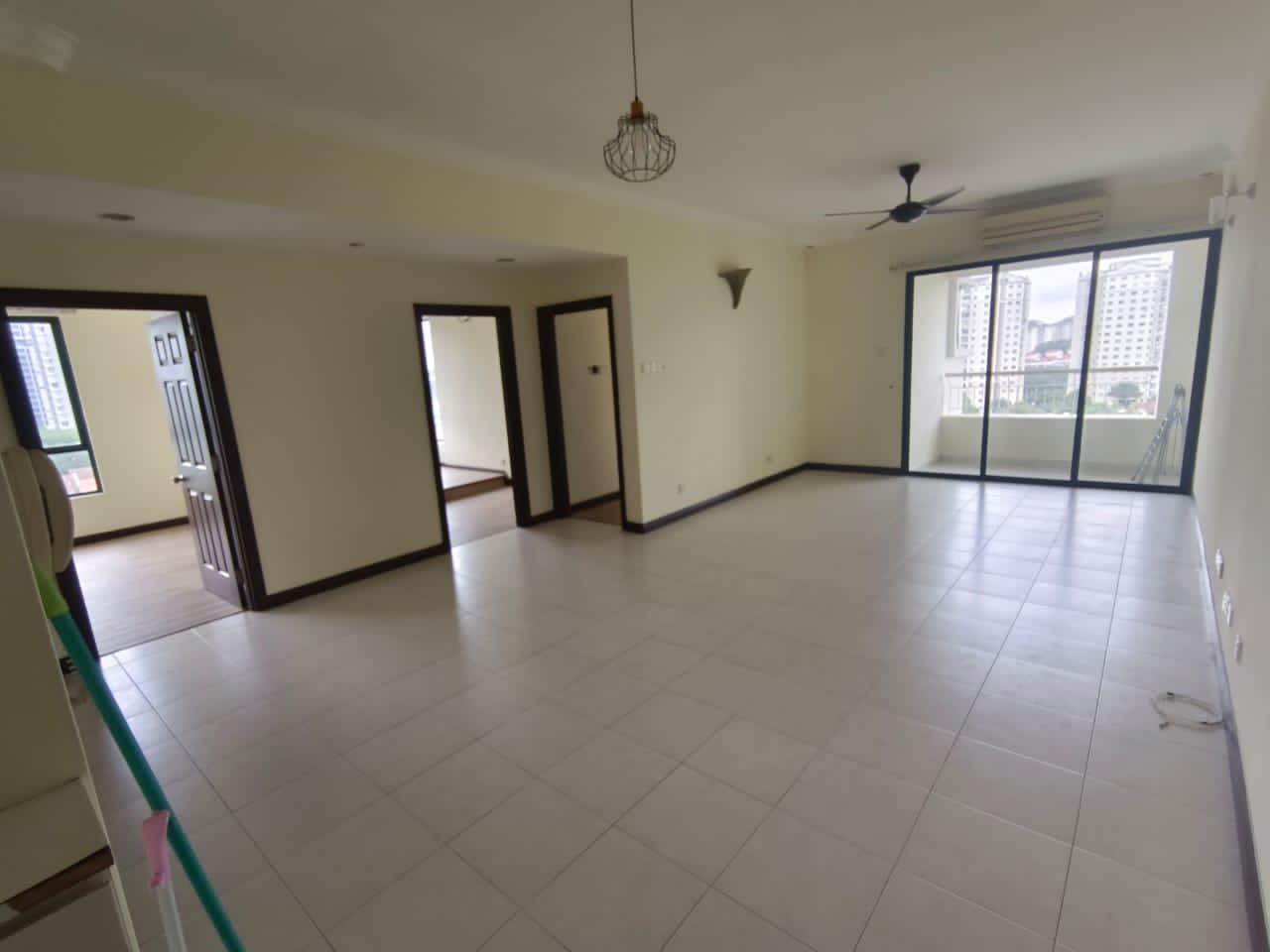 NADIA PARKFRONT CONDOMINIUM