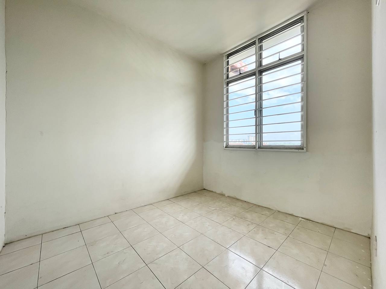 Apartment Seroja Taman Putra Perdana - photo 10