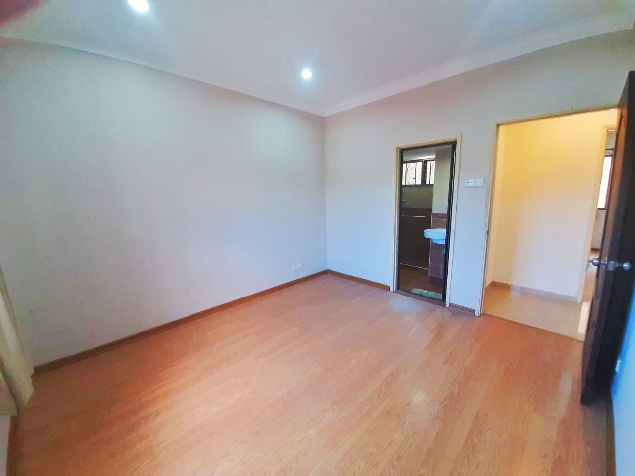 GREENHILLS APARTMENT ,Selayang Bukit Idaman - photo 10