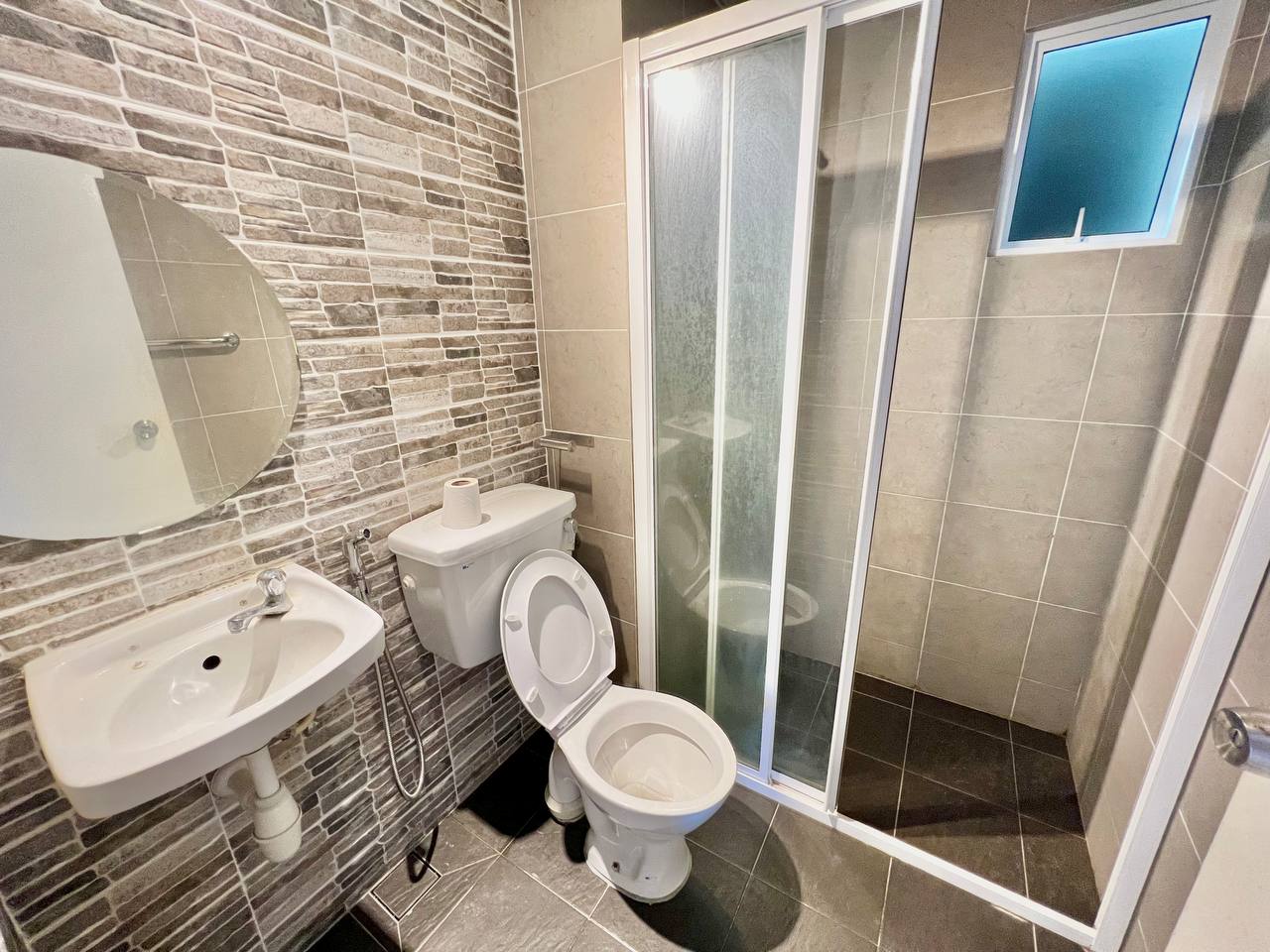 SD Tiara Apartment, Bandar Sri Damansara, KL - photo 8