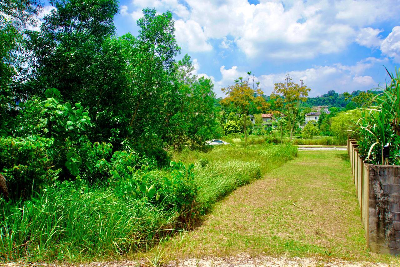 Bungalow Lot Rimba Valley Seksyen 9 - photo 4