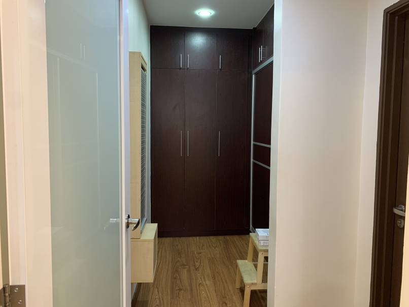 Metropolitan Square - photo 13
