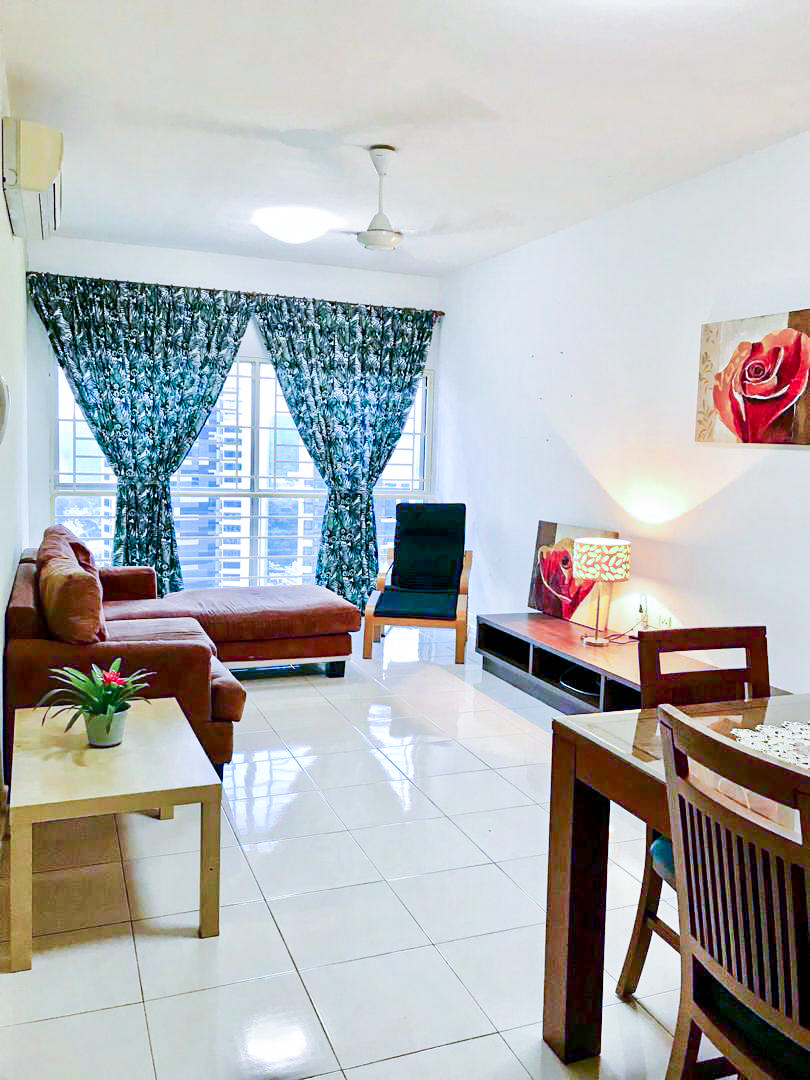Metropolitan Square Blok F - photo 2