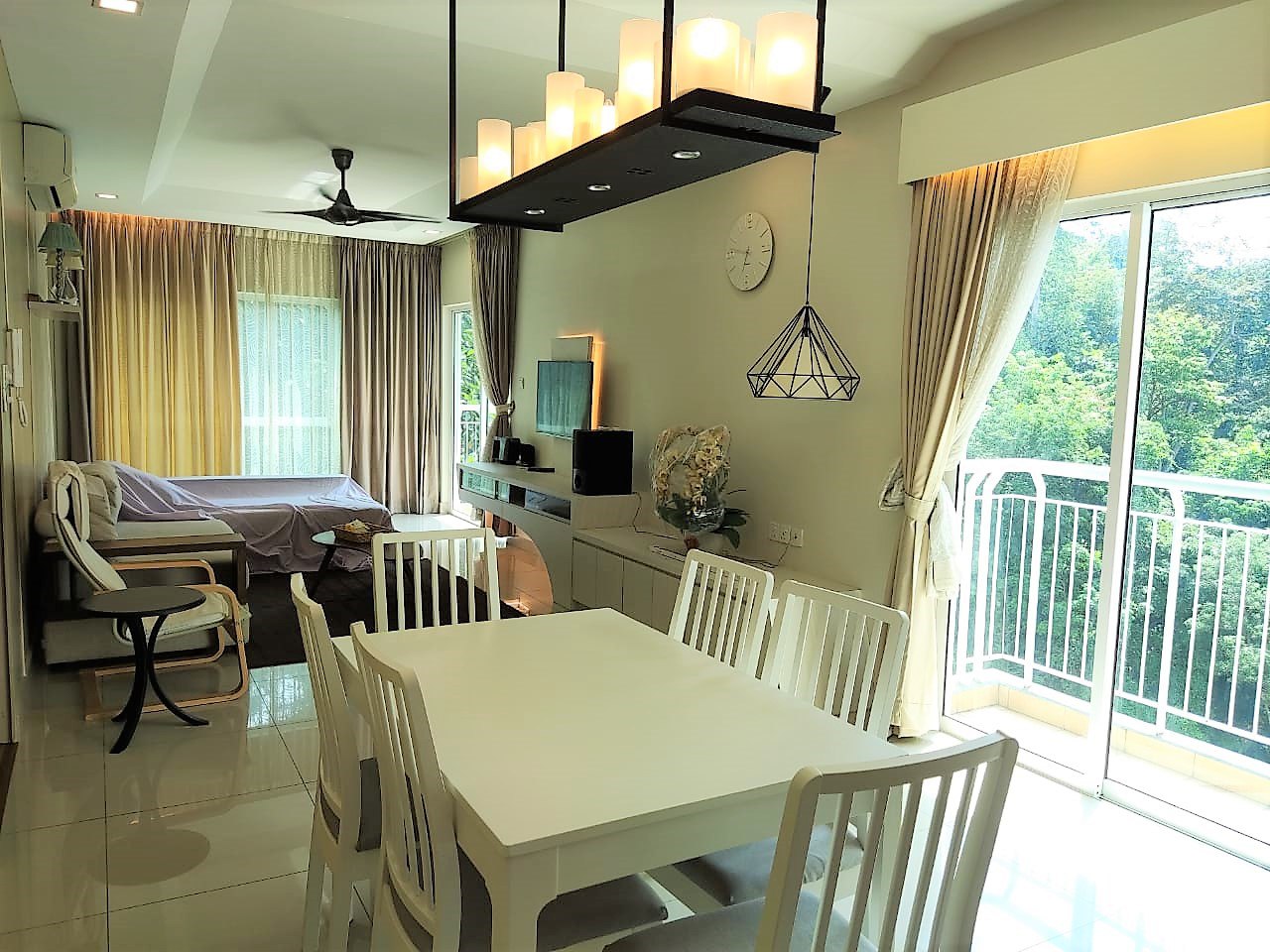 Metropolitan Square Blok 1245 SQFT - photo 2