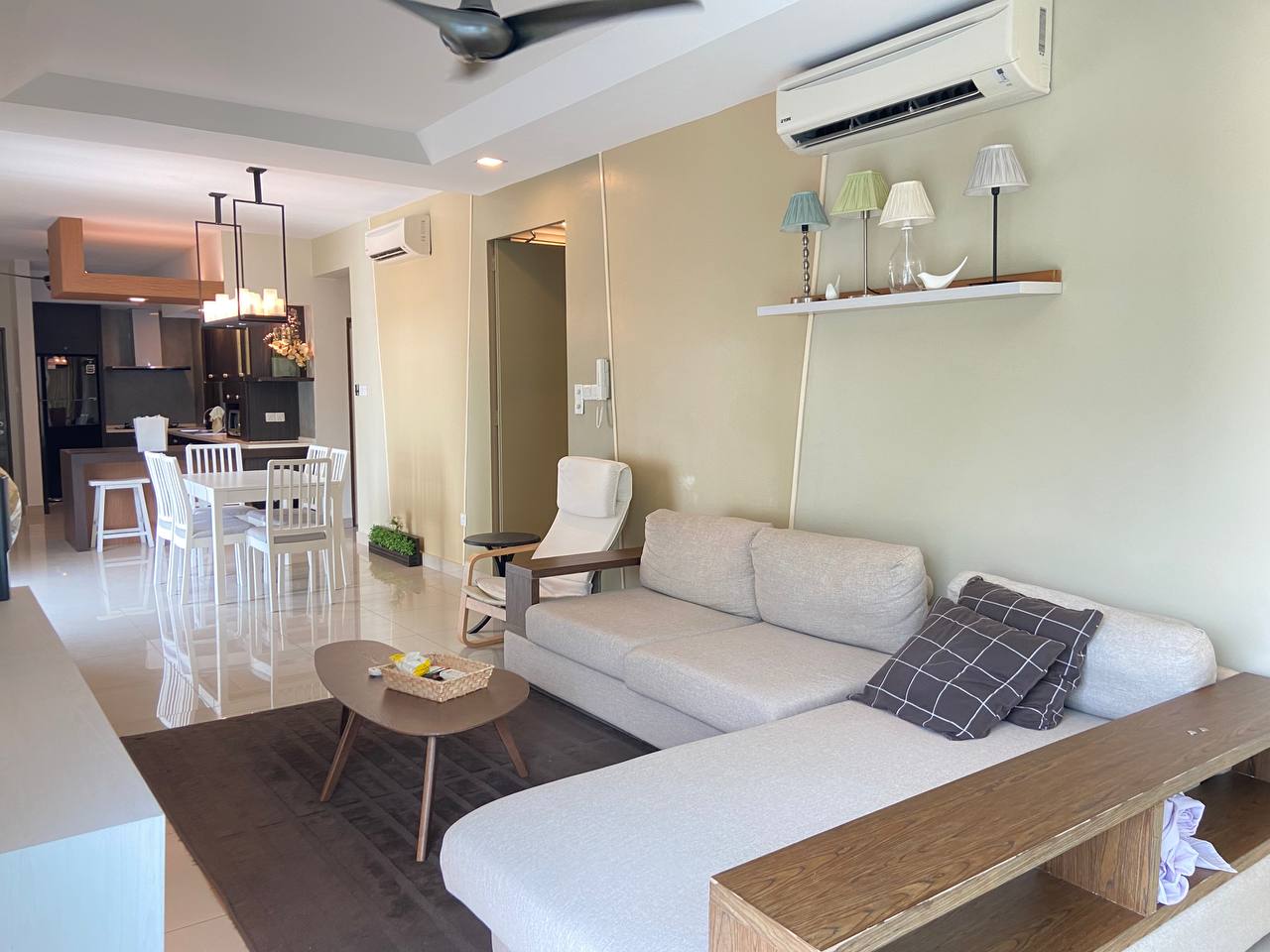 Metropolitan Square Blok 1245 SQFT - photo 2