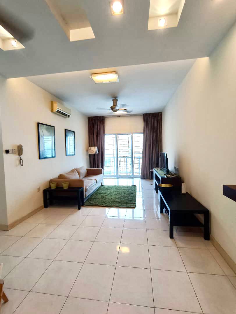 Metropolitan Square Condo - photo 3