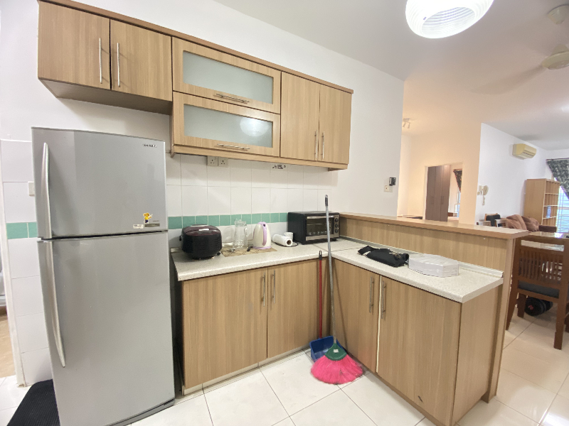 Metropolitan Square Condominium - photo 4