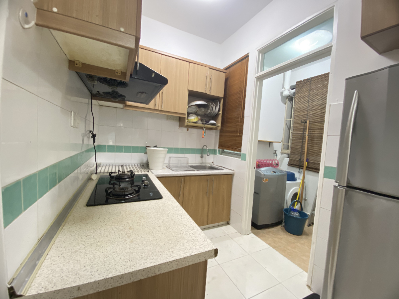 Metropolitan Square Condominium - photo 5