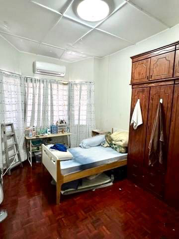 Kenari Court, Pandan Indah - photo 4