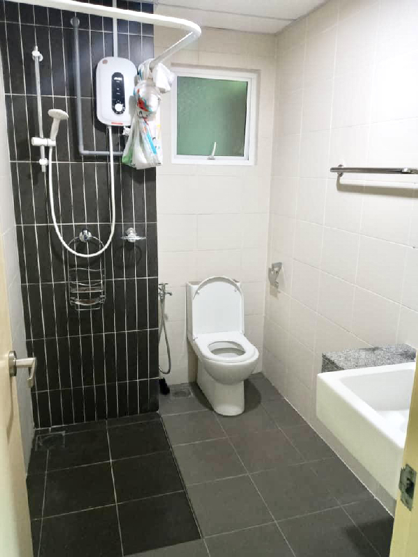 Metropolitan Square Condominium - photo 10