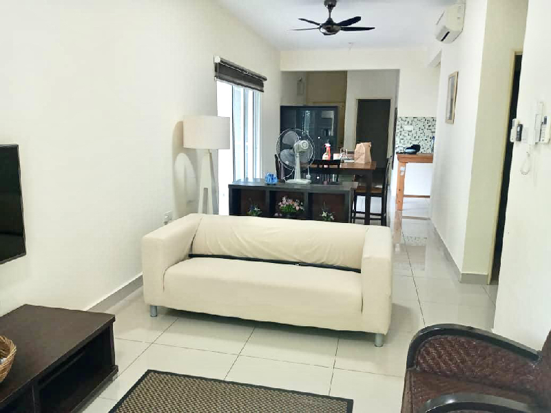 Metropolitan Square Condominium - photo 3