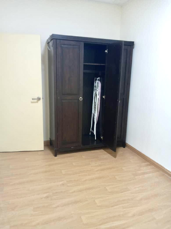 Metropolitan Square Condominium - photo 6