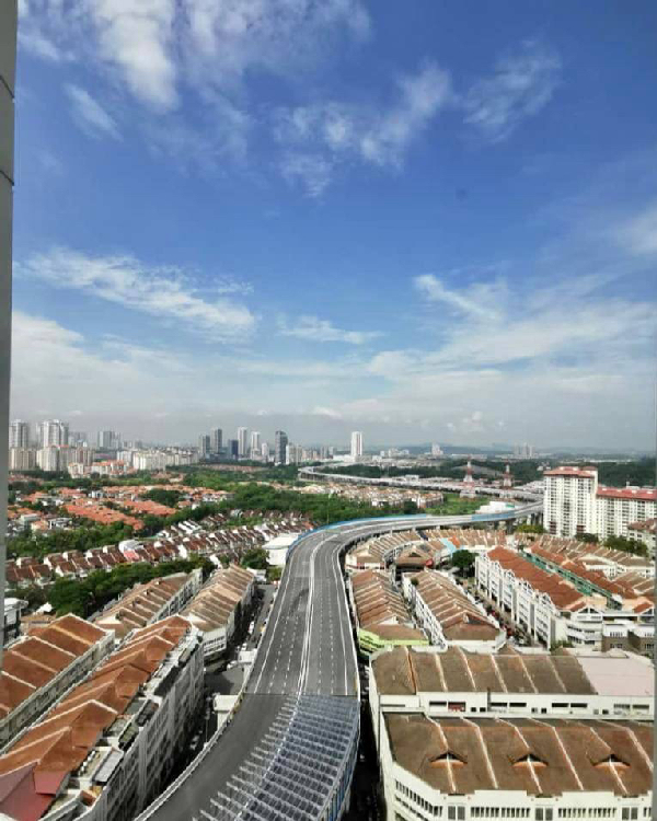 Metropolitan Square Condominium - photo 10
