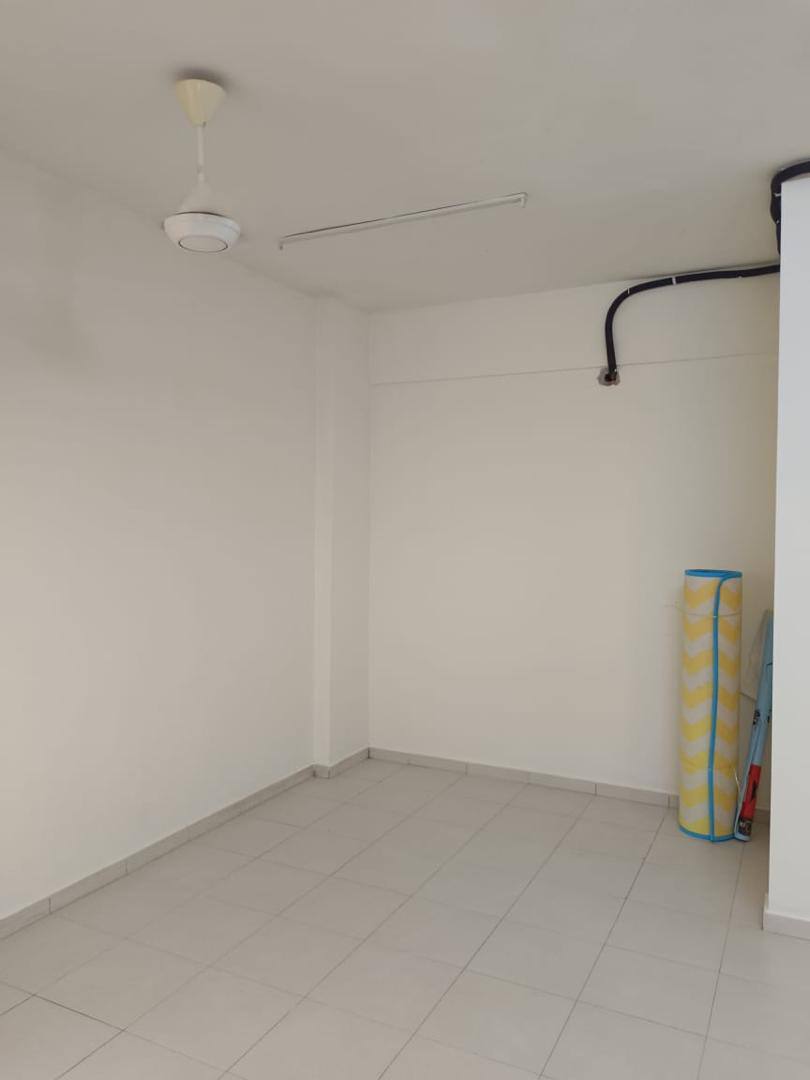 Suria Apartment - photo 11