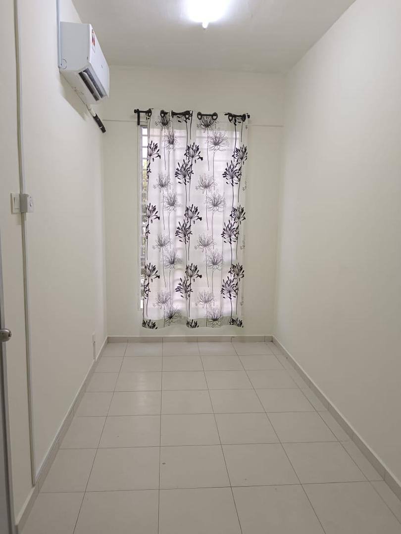Suria Apartment - photo 13