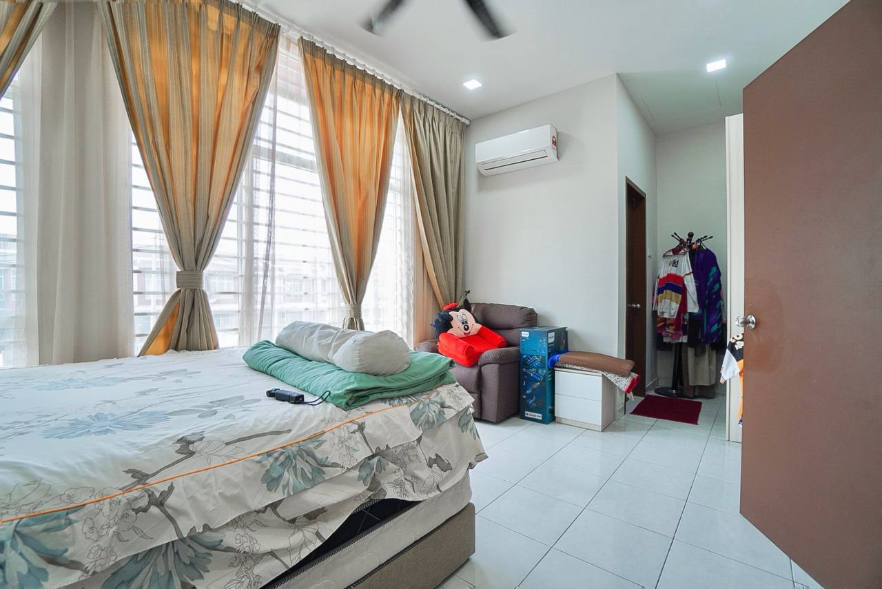 2 STOREY TERRACE AT MAPLE, BANDAR HILLPARK - photo 13