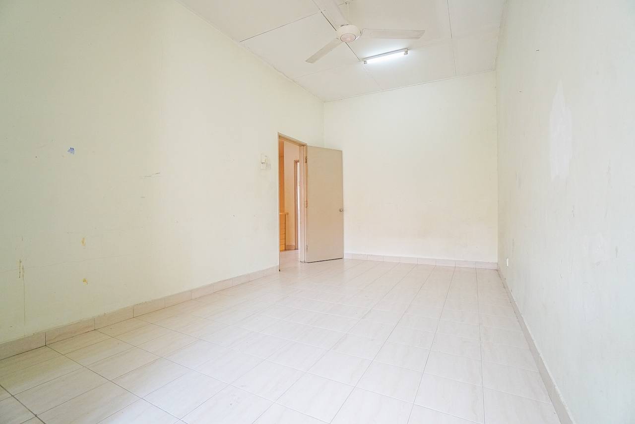 DOUBLE STOREY TERRACE DESA COALFIELDS SG BULOH - photo 12
