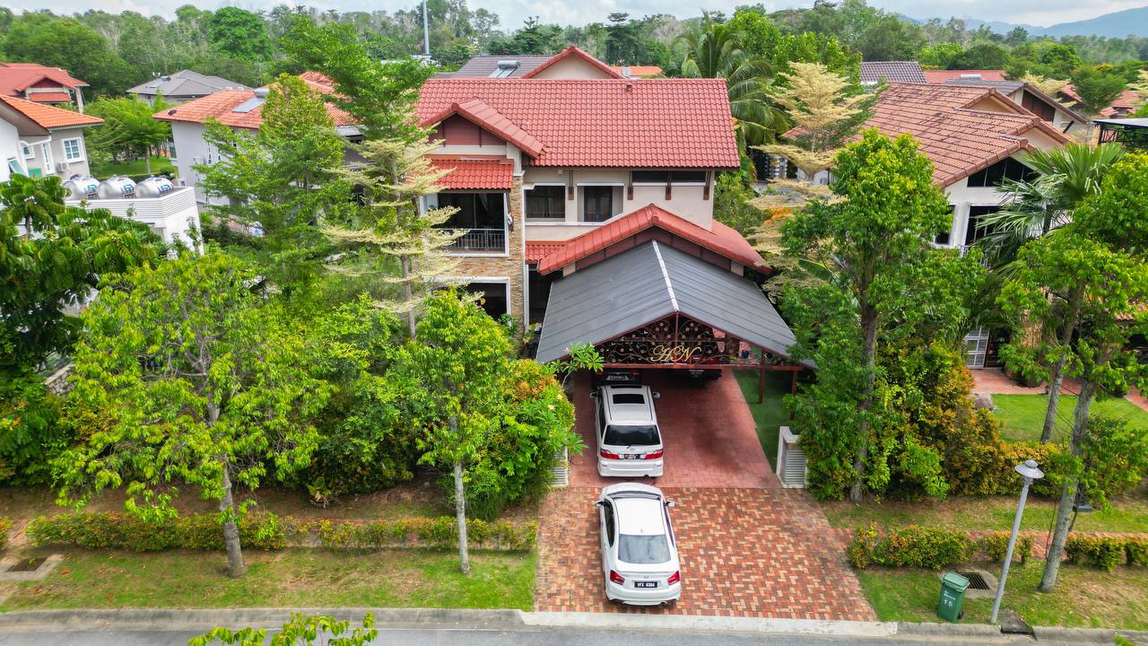 DOUBLE STOREY BUNGALOW SEREMBAN 2 - photo 2