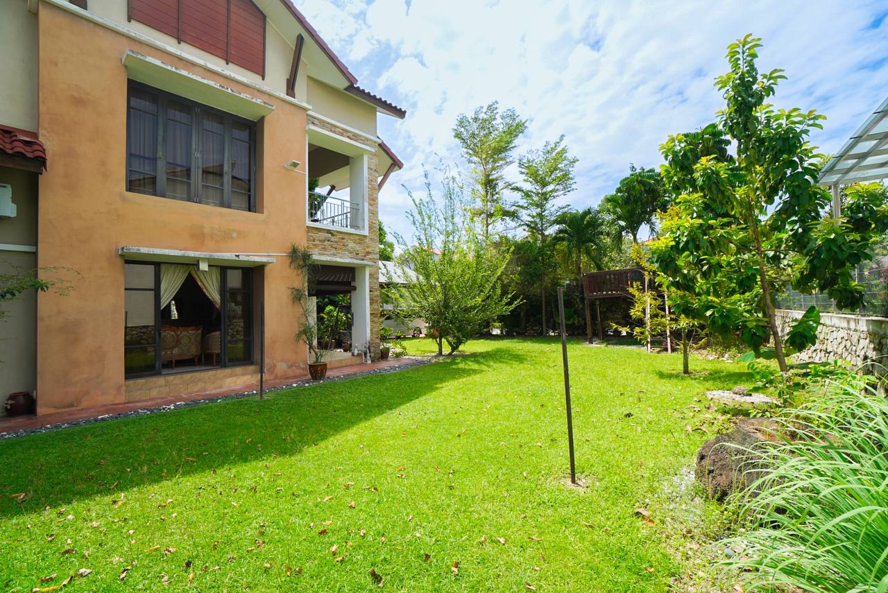 DOUBLE STOREY BUNGALOW SEREMBAN 2 - photo 4