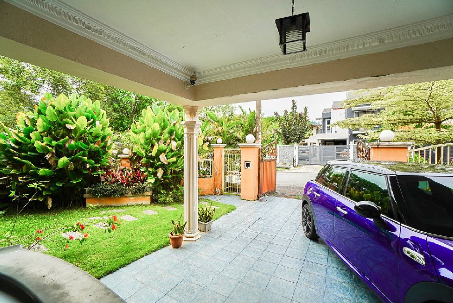 (COZY CORNER UNIT & RENOVATED) DOUBLE STOREY TERRACE AT TAMAN KELAB UKAY, AMPANG SELANGOR - photo 3