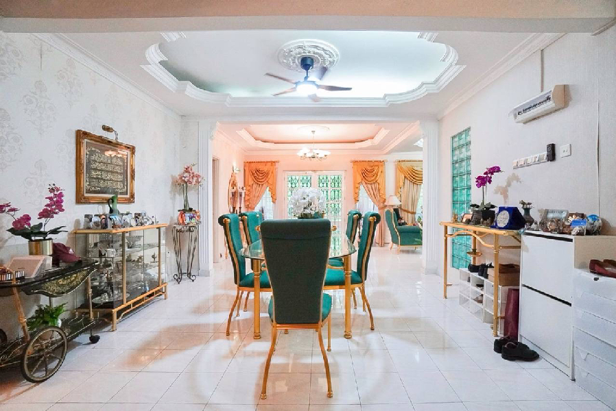 (COZY CORNER UNIT & RENOVATED) DOUBLE STOREY TERRACE AT TAMAN KELAB UKAY, AMPANG SELANGOR - photo 6