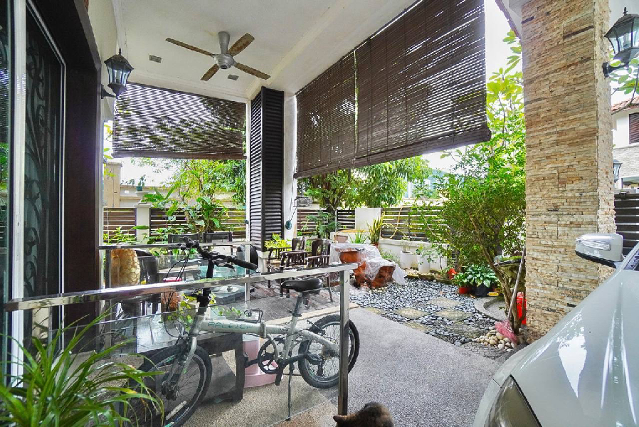(END LOT / ASTONISHING VIEW) 3 STOREY SEMI DETACHED AT BEVERLY HEIGHTS, ULU KELANG AMPANG, SELANGOR - photo 2