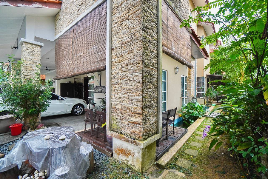 (END LOT / ASTONISHING VIEW) 3 STOREY SEMI DETACHED AT BEVERLY HEIGHTS, ULU KELANG AMPANG, SELANGOR - photo 3
