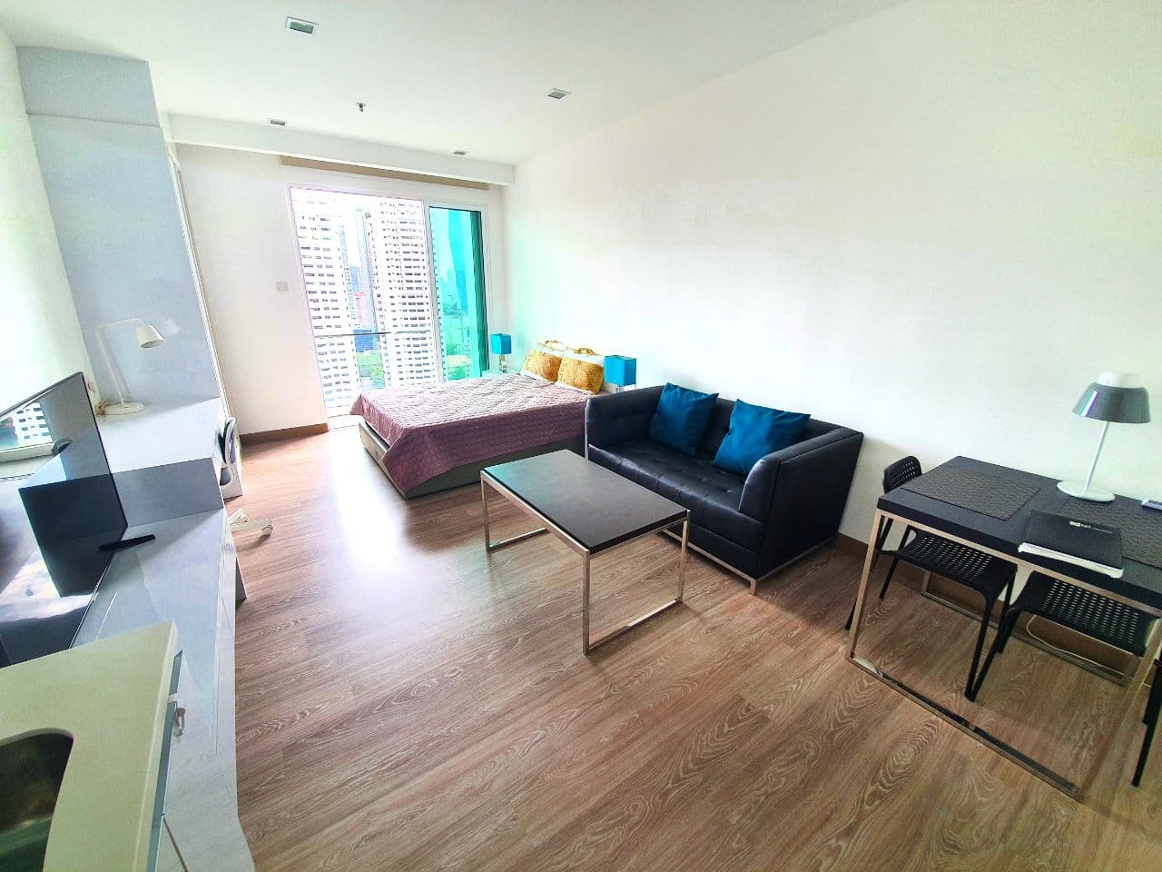 FREEHOLD FULLY FURNISHED RAMADA SUITES, KL - photo 3