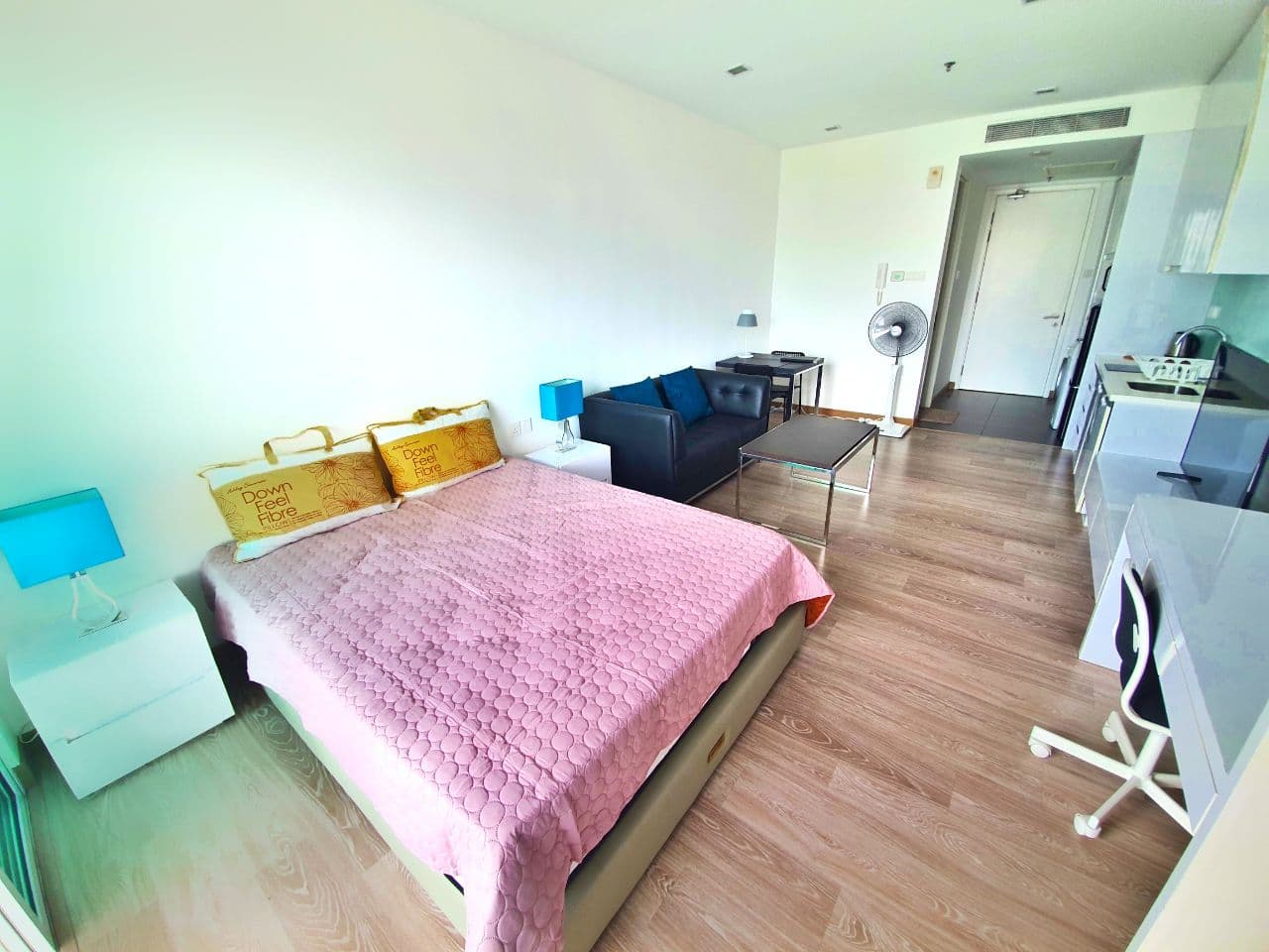 FREEHOLD FULLY FURNISHED RAMADA SUITES, KL - photo 8
