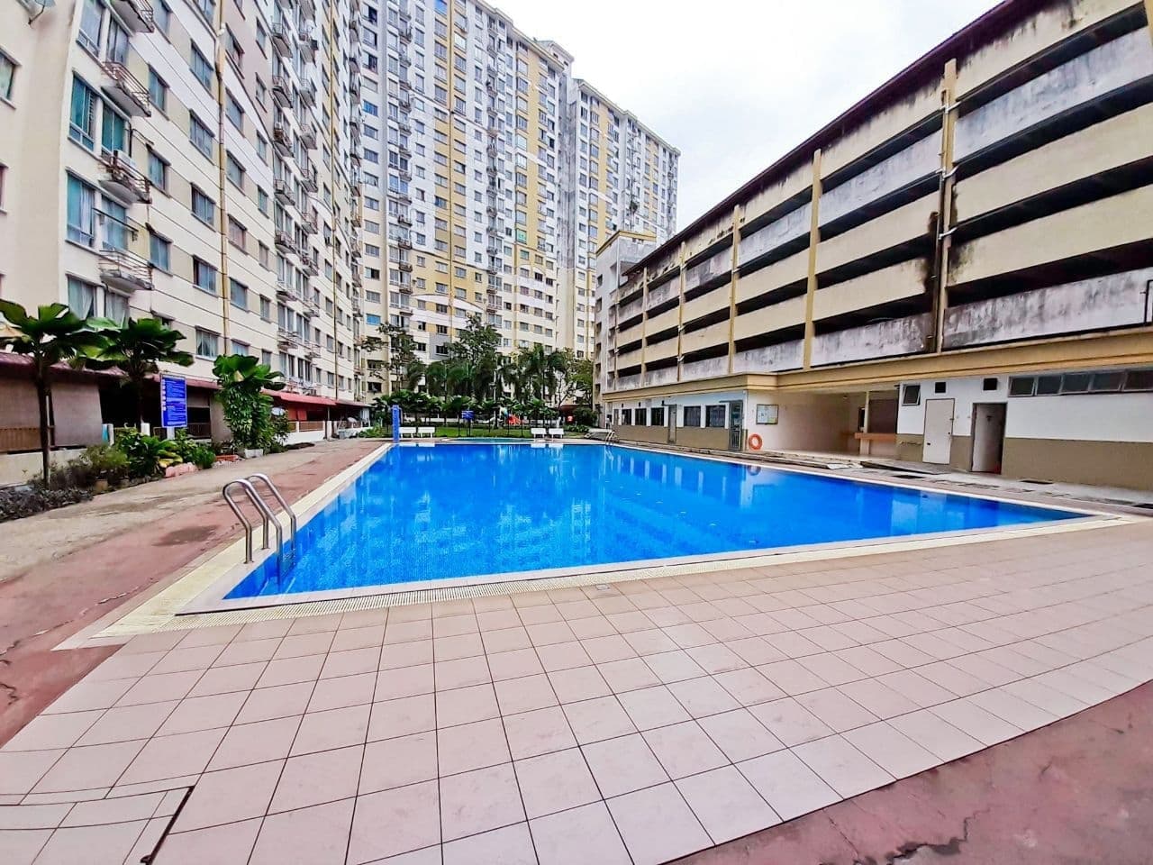 Vista Impiana Bukit Serdang, Serdang, Selangor - photo 12