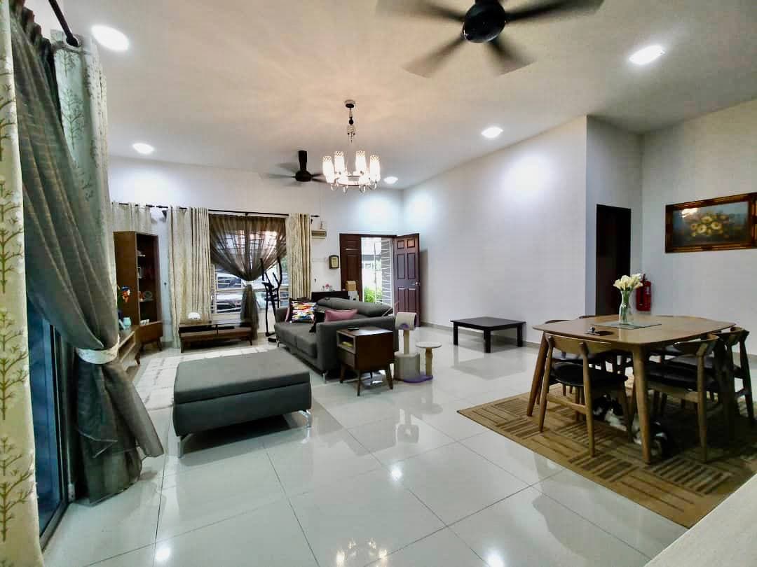 Single Storey Semi D, Desa Salak Pekerti, Sepang