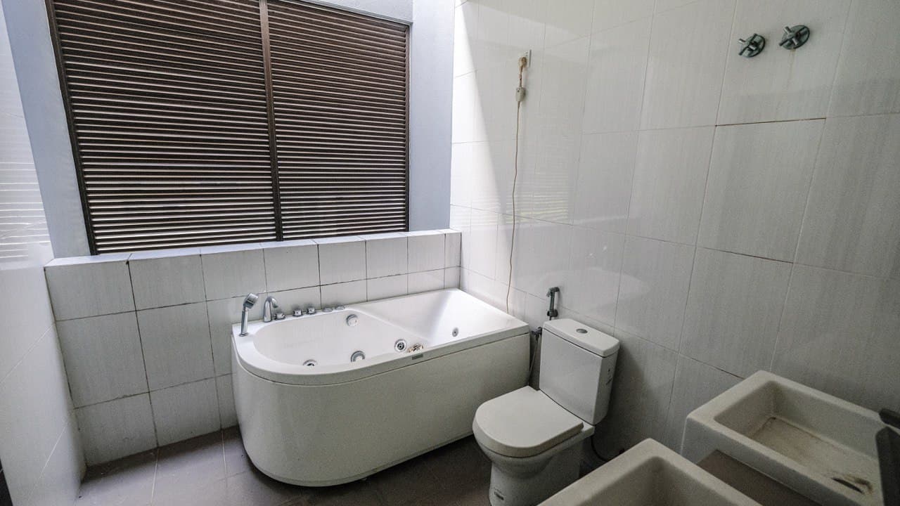 2 and half storey bungalow Bandar Mahkota Cheras - photo 4