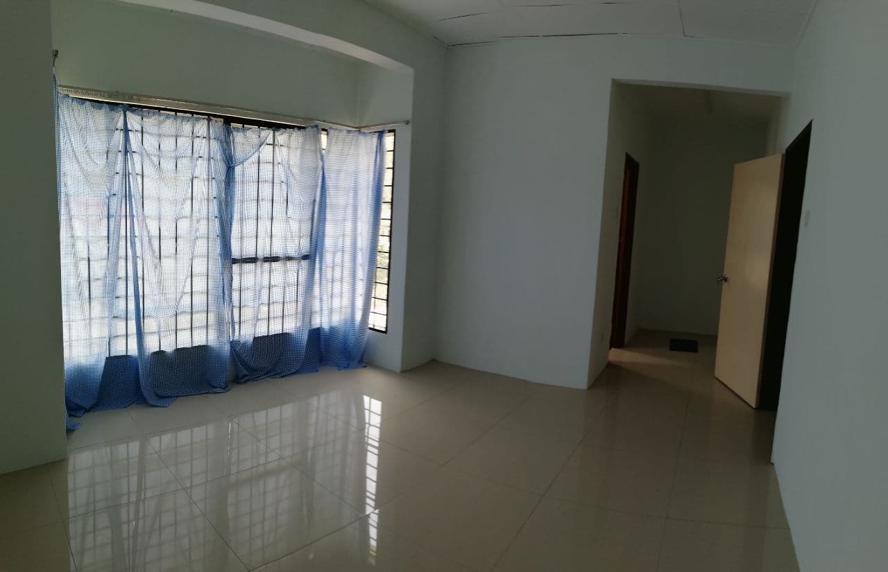 Jalan Kesuma 7 Bandar Tasik Kesuma Semenyih - photo 4