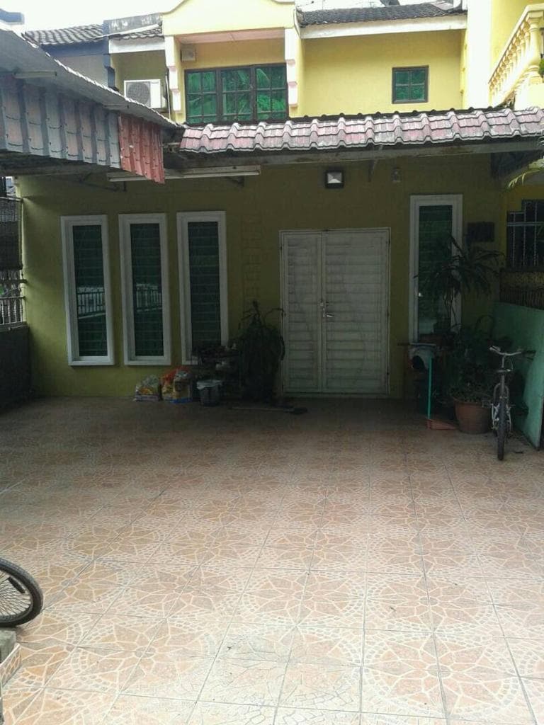 Double Storey Terrace House, Pinggiran Batu Caves - photo 2
