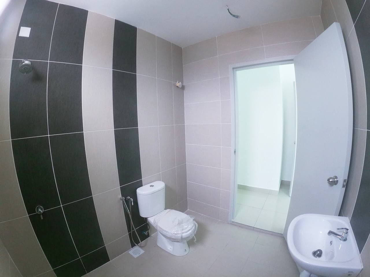 2 Storey House Taman Sempurna Jaya, Semenyih - photo 4