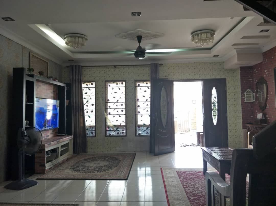 2 Storey House Puncak Jalil Seri Kembangan - photo 4