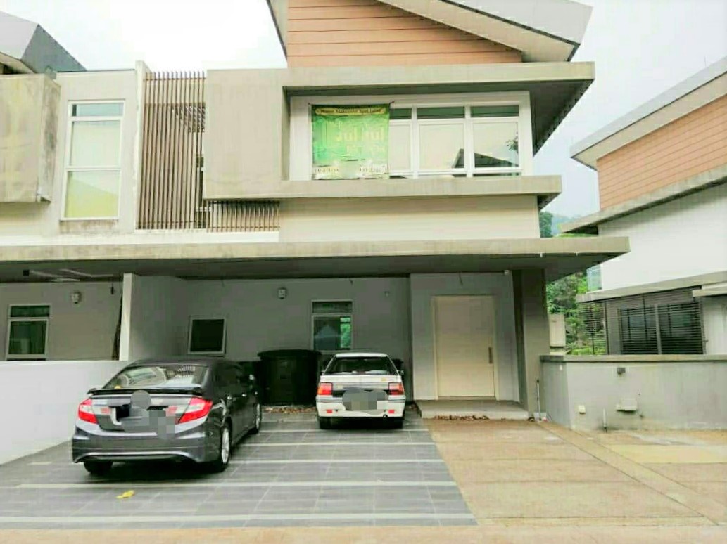 The Rafflesia Damansara Perdana