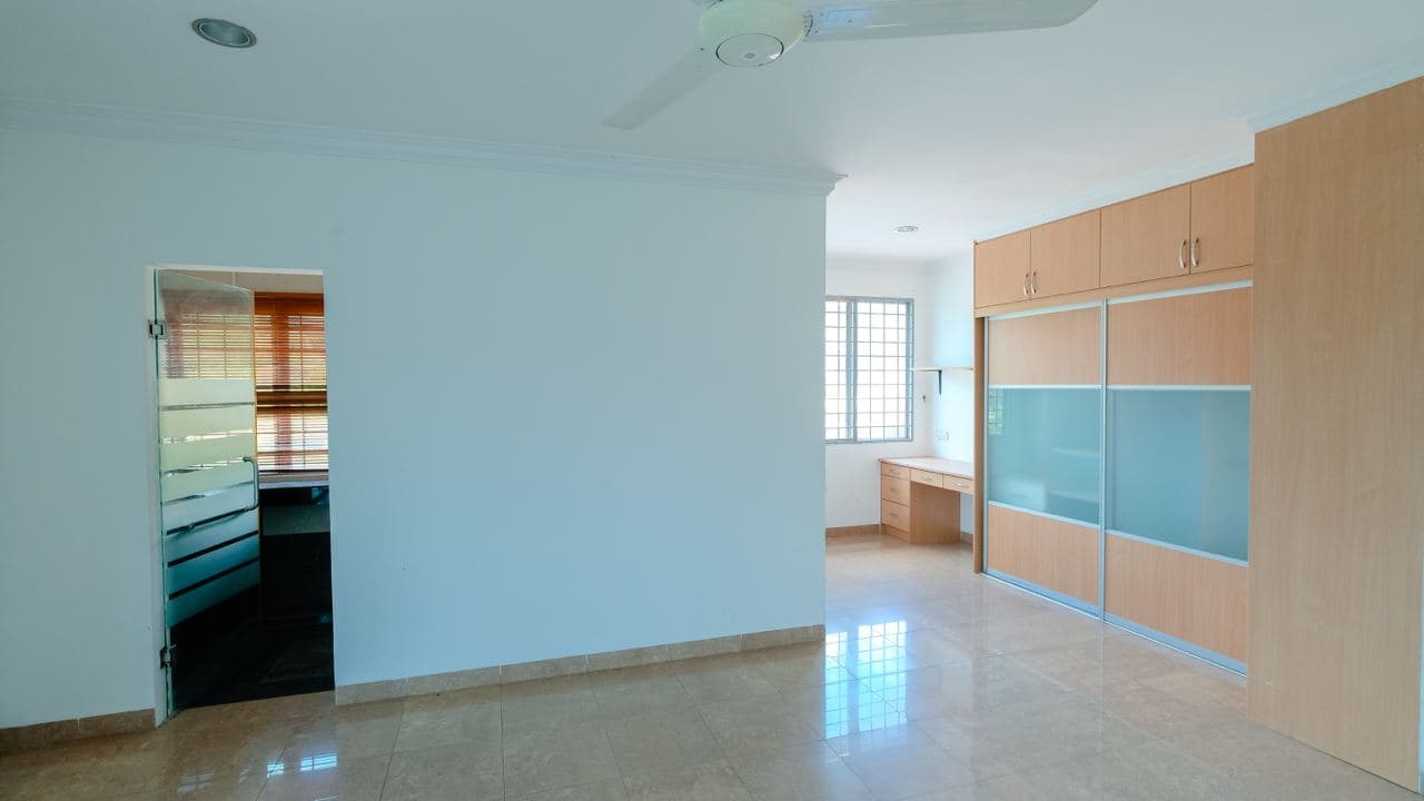 2 Storey Corner Lot Bandar Putra Permai - photo 12